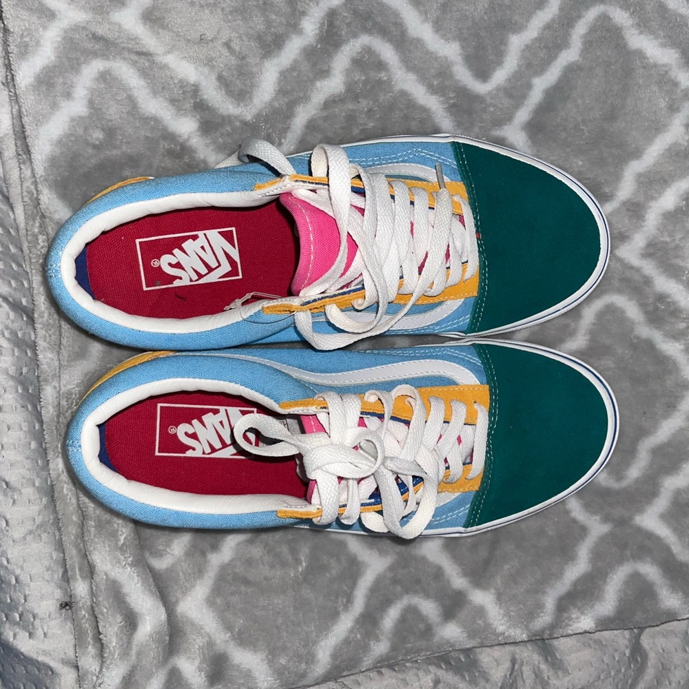 Lightly Worn multicolor vans! Size 7.5 in men & size 9.0 US